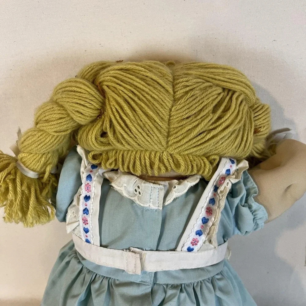 Cabbage Patch Kids World Traveler 1982 Holland Nostalgic Doll‎ 80s Fun! Adorable